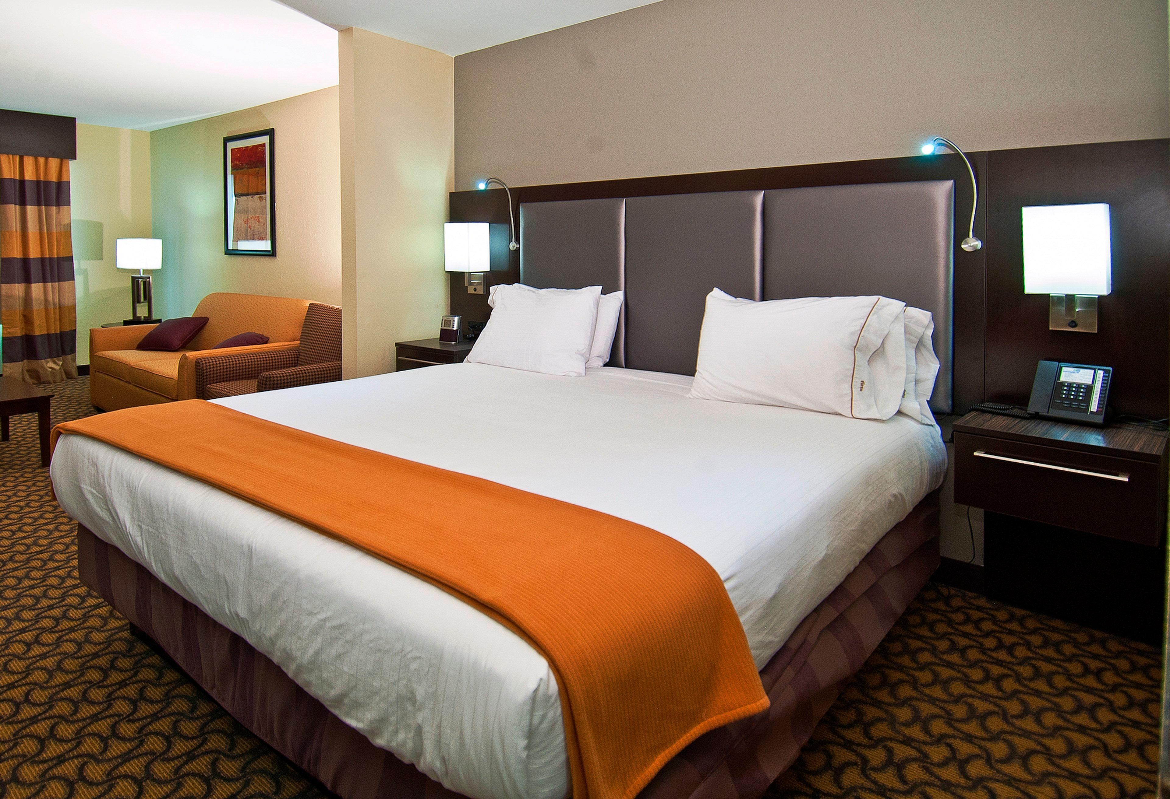 Holiday Inn Express & Suites Jackson/Pearl International Airport Exterior foto